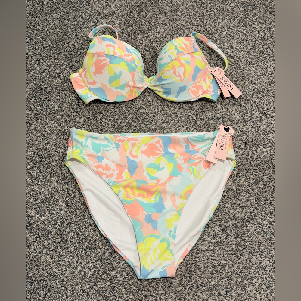 Victoria's Secret Bikini Set 34B Push up top, S High Rise Full Coverage bottoms.